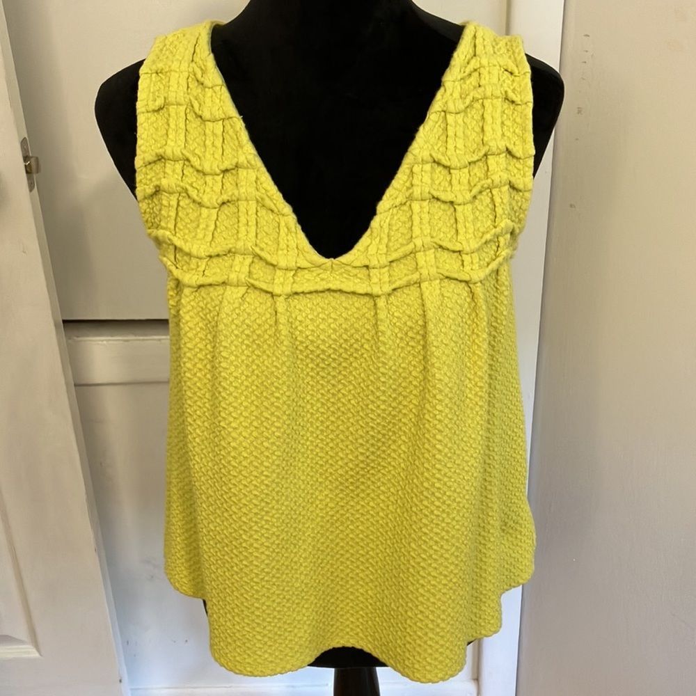 Anthropologie Deletta sleeveless top, size Small.